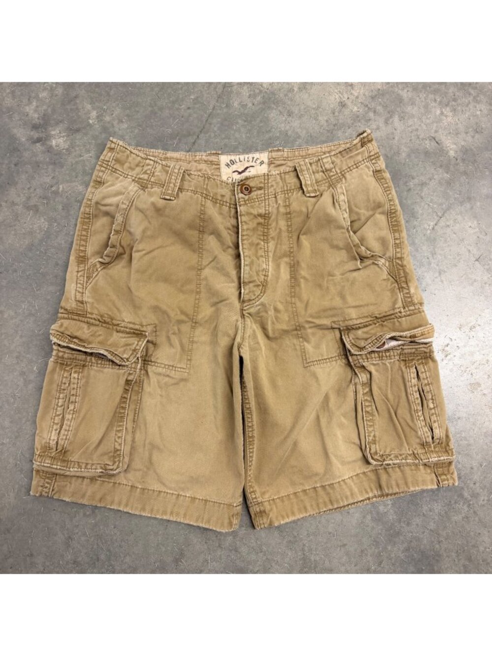 Hollister 2000s Y2K Distressed Cargo Shorts Size 33